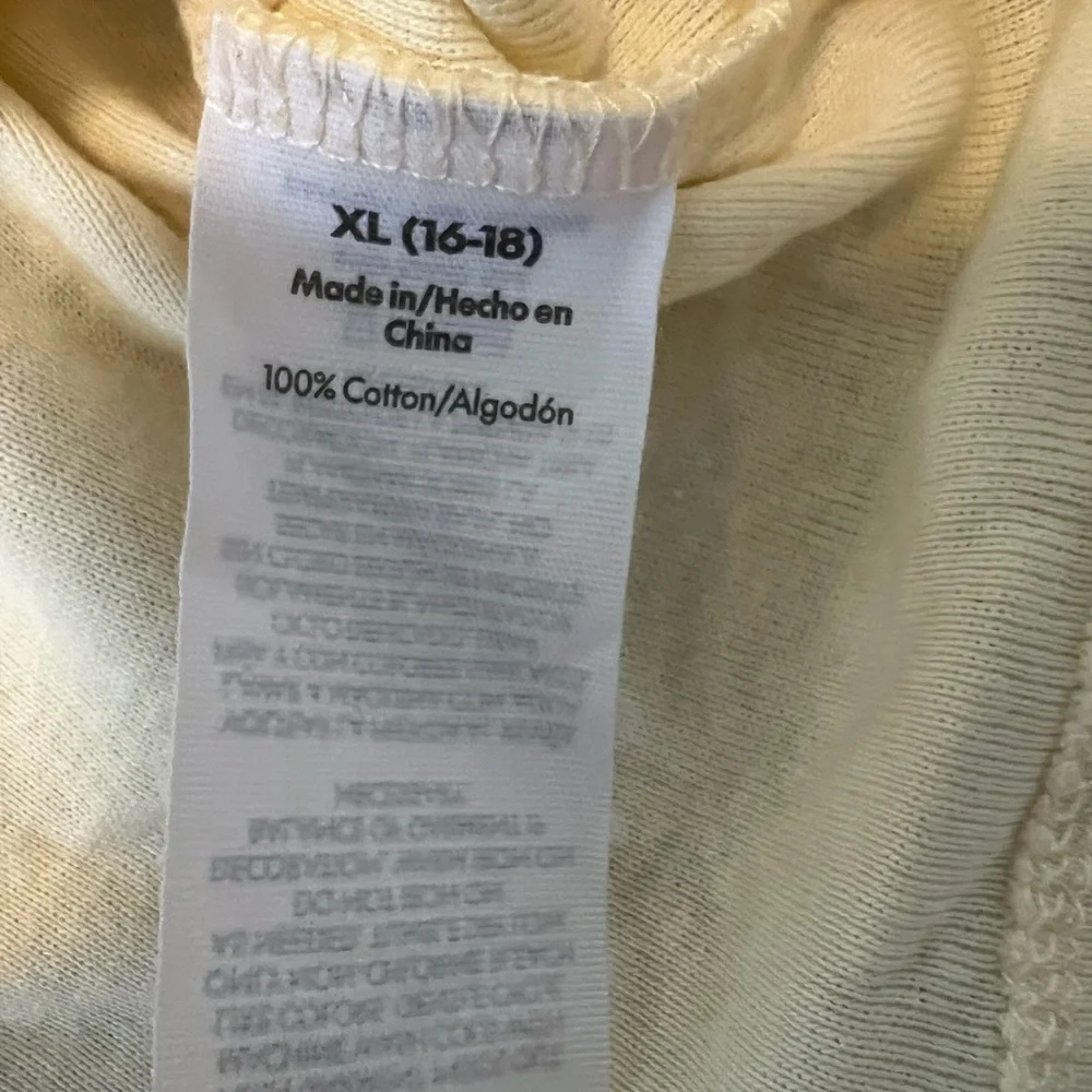 No Boundaries Yellow Tropics Crop Tee - Picture 4 of 5